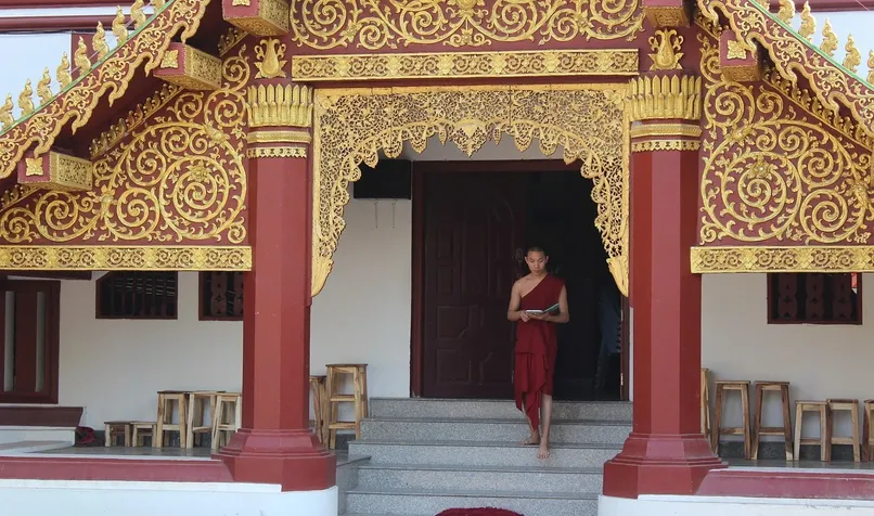 vipassana no contact